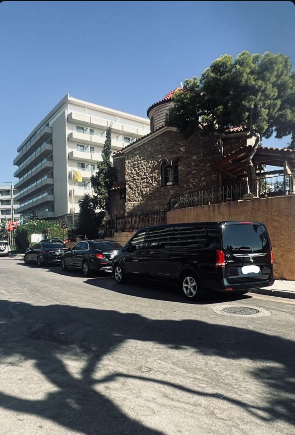 Executive vehicle convoy for VIP transportation and premium events in Athens